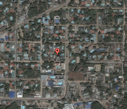 グーグルマップ(Google Maps)、すべての家にプールがある街